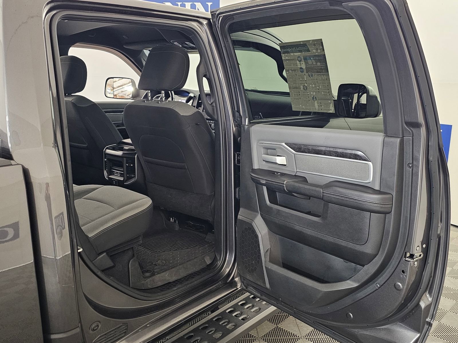 Used 2022 RAM 3500 Big Horn w/ Level C Equiment Group image 38