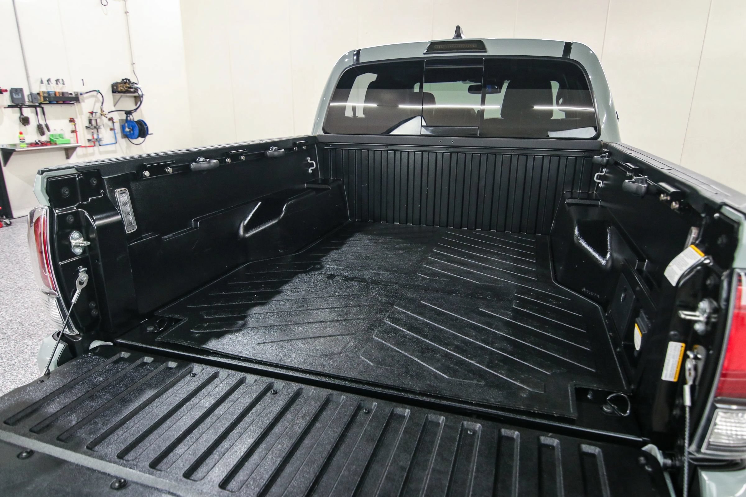 Used 2021 Toyota Tacoma TRD Pro AWD/4WD image 35