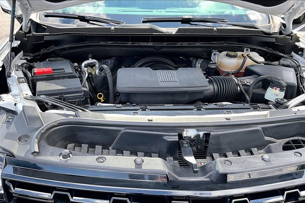 Used 2023 Chevrolet Tahoe Z71 w/ Luxury Package image 28