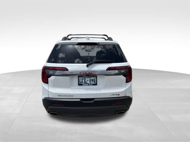 Used 2023 GMC Acadia AT4 w/ Technology Package AWD/4WD image 4