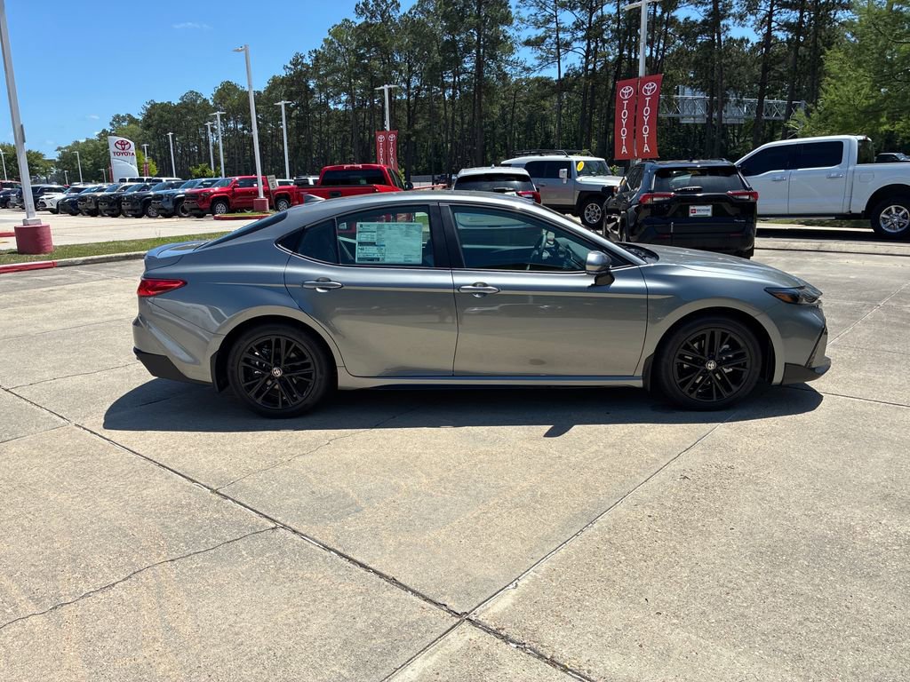 New 2026 Toyota Camry SE image 8
