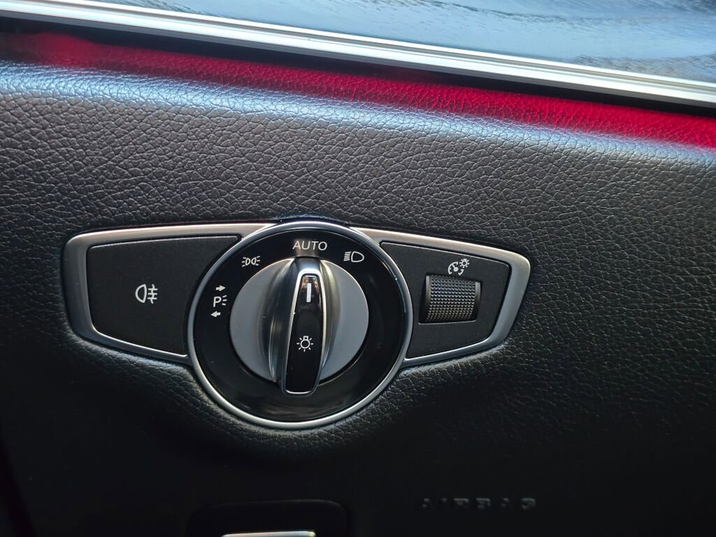 Used 2023 Mercedes-Benz E 450 4MATIC Sedan image 41