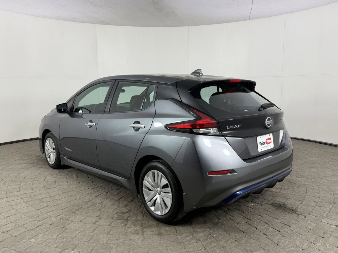 Used 2019 Nissan Leaf S w/ S Charge Package image 5
