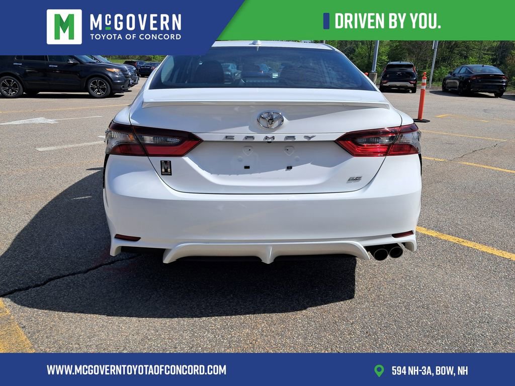 Used 2023 Toyota Camry SE FWD image 6