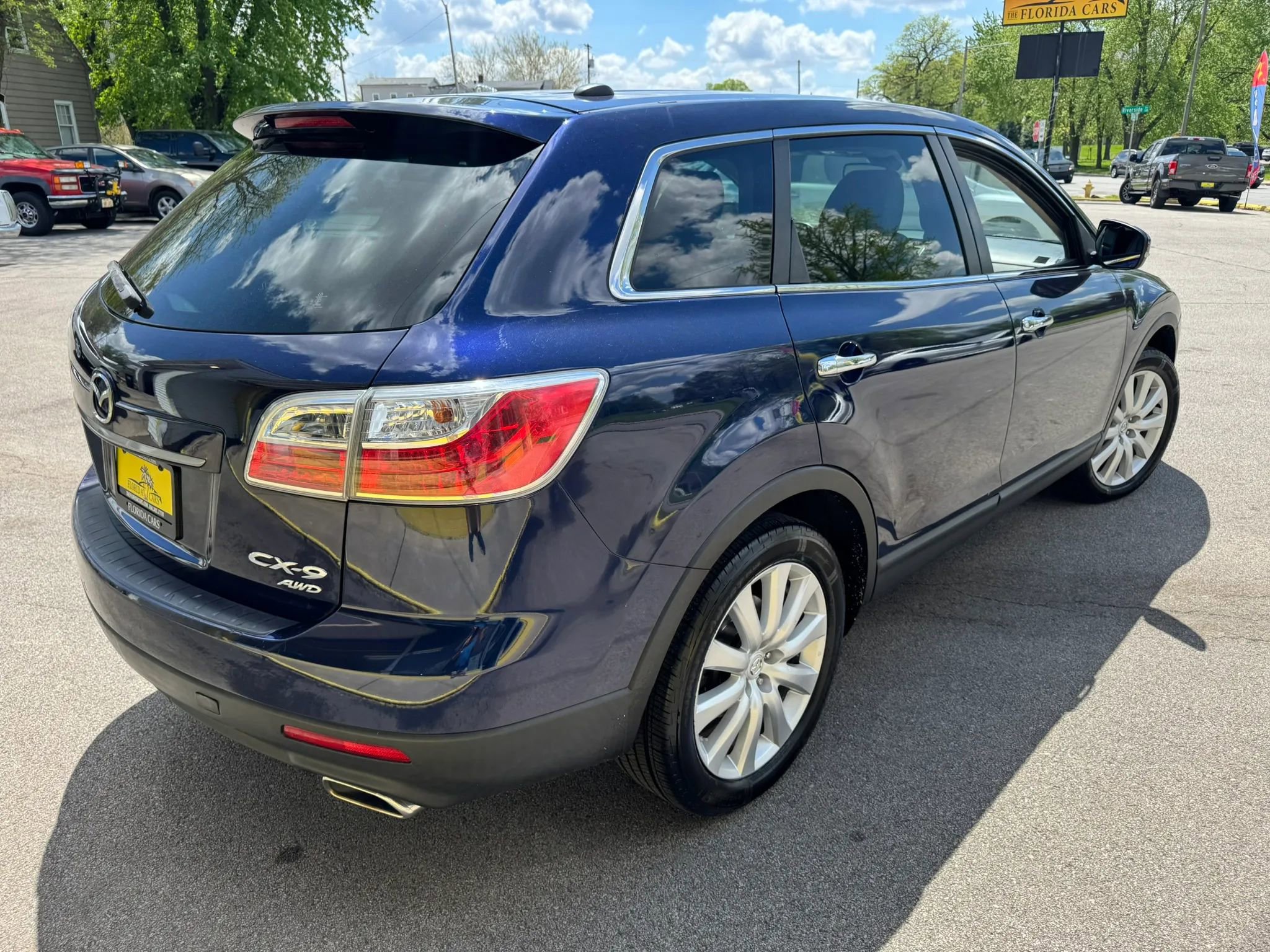 Used 2010 MAZDA CX-9 Grand Touring w/ Moonroof & Bose Audio Pkg image 8