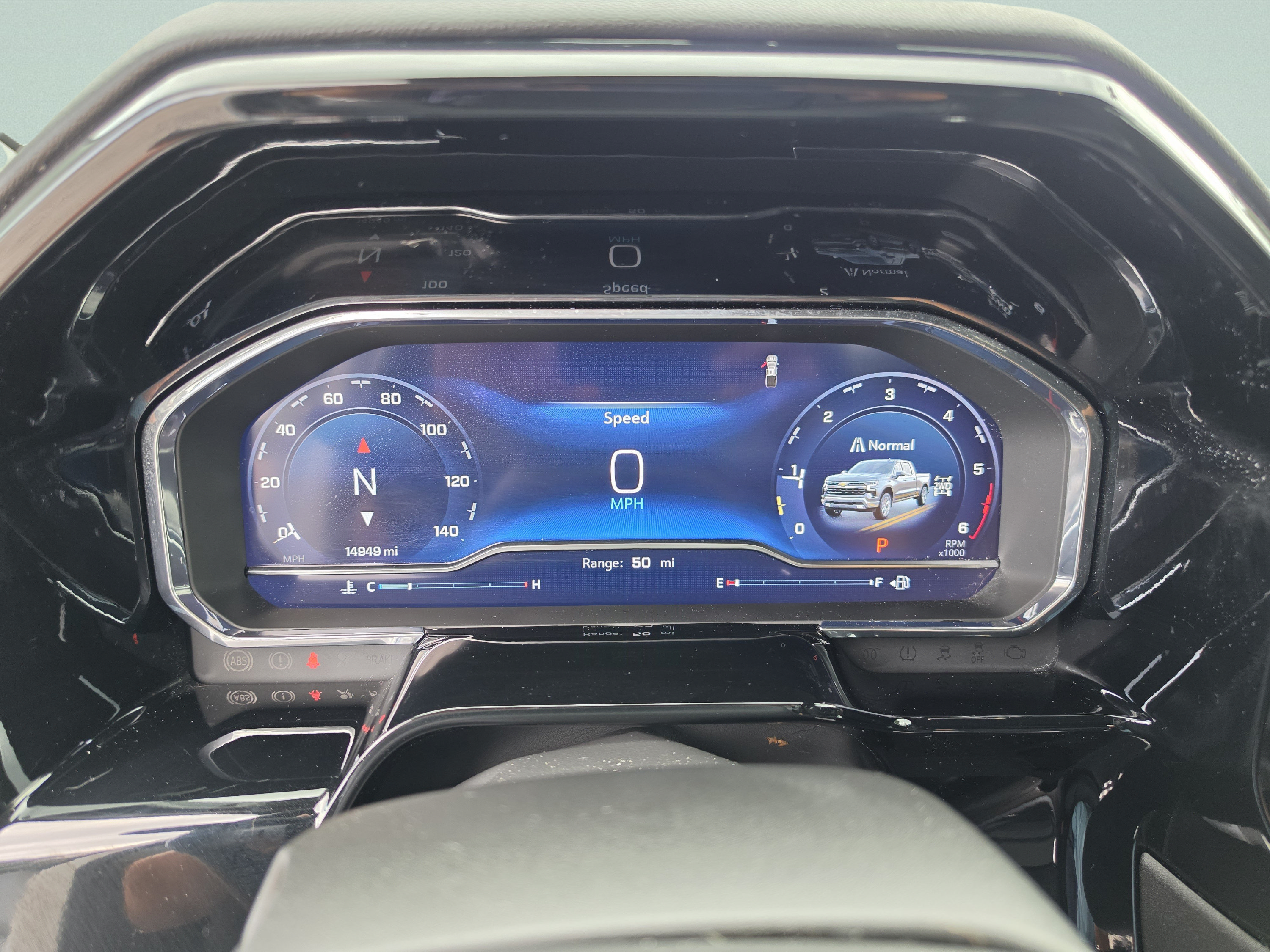 Used 2025 Chevrolet Silverado 1500 RST AWD/4WD image 40