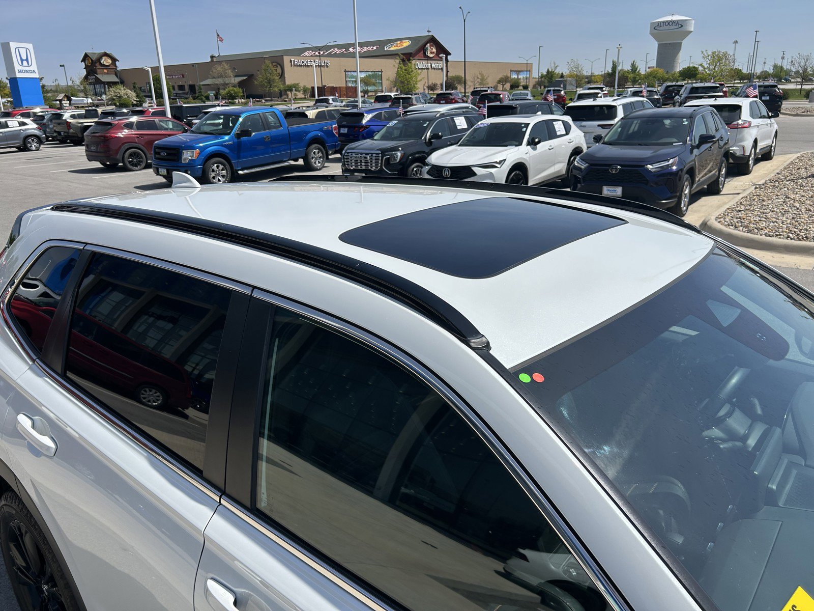 Certified 2025 Honda CR-V Sport Touring image 19