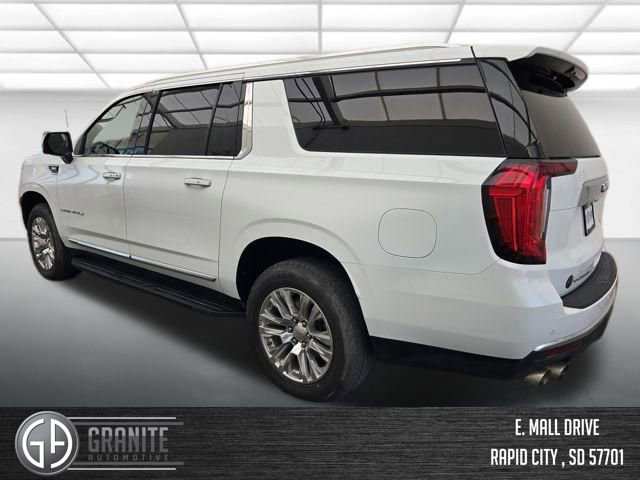 Used 2024 GMC Yukon XL Denali image 3