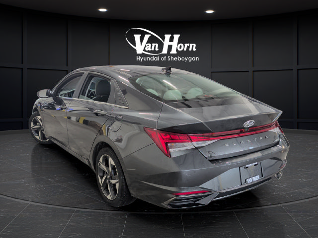 Certified 2023 Hyundai Elantra Limited FWD image 5