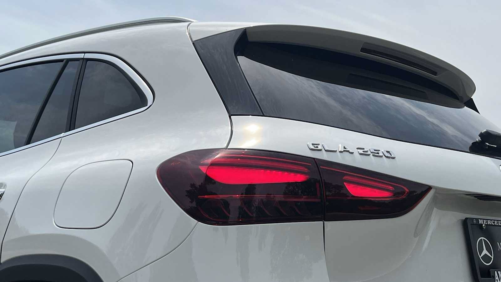 New 2026 Mercedes-Benz GLA 250 4MATIC image 18