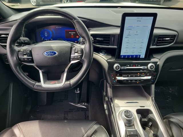 Certified 2021 Ford Explorer ST w/ Equipment Group 401A image 4