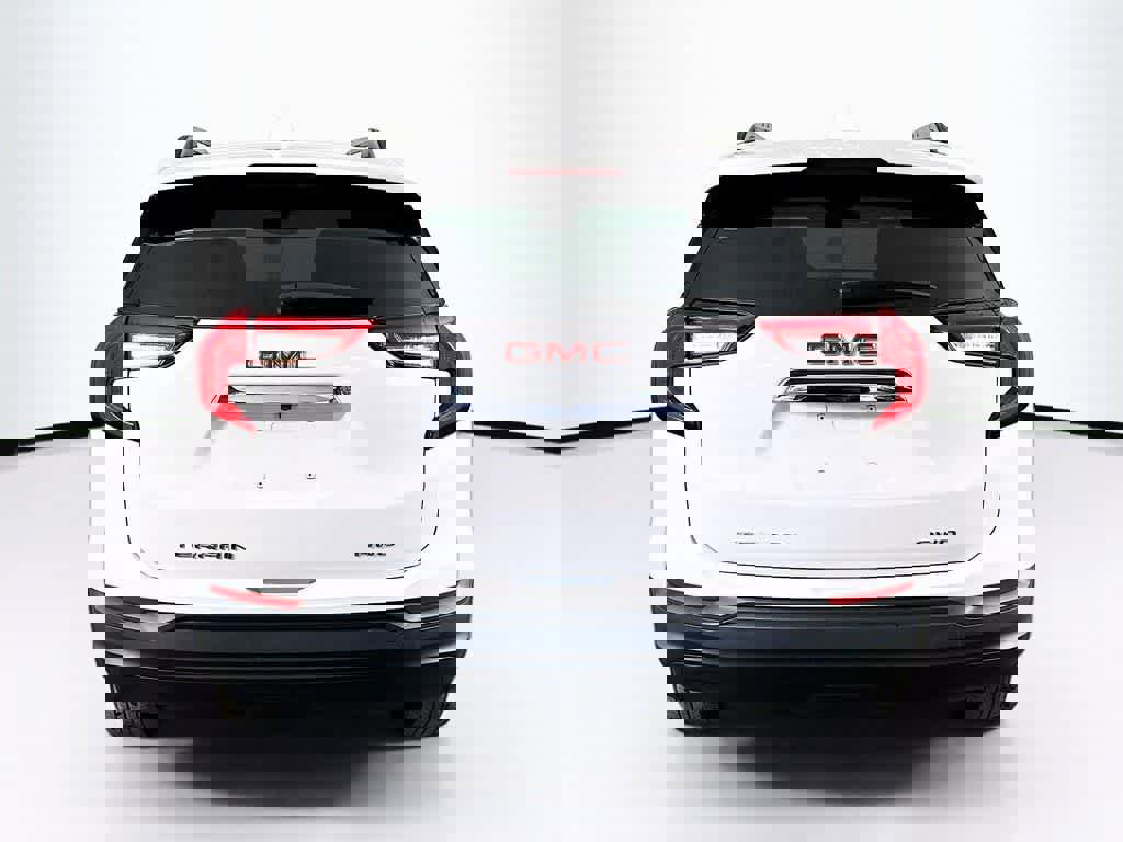 Used 2022 GMC Terrain SLE w/ Driver Convenience Package image 5