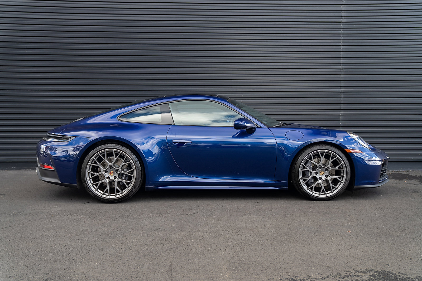 Certified 2025 Porsche 911 Carrera image 28