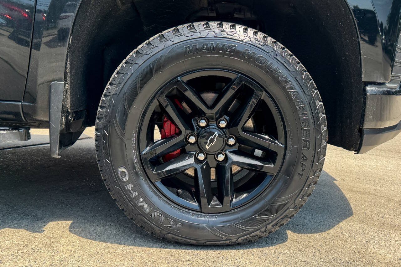Used 2020 Chevrolet Silverado 1500 LT Trail Boss w/ Convenience Package AWD/4WD image 9