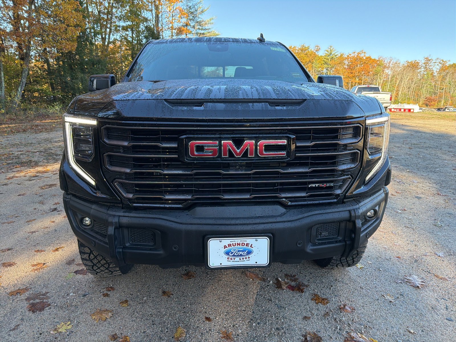Used 2024 GMC Sierra 1500 AT4X w/ AT4X AEV Edition image 2