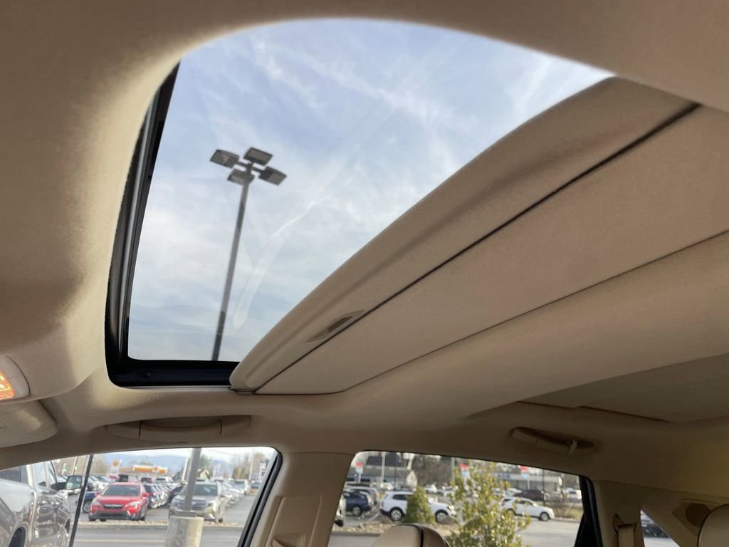 Used 2013 Toyota Venza XLE w/ XLE Premium Pkg image 9