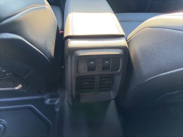 New 2025 Ford Bronco Badlands image 13