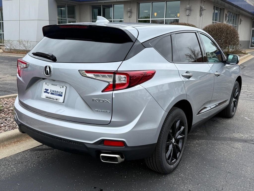 New 2026 Acura RDX SH-AWD image 3