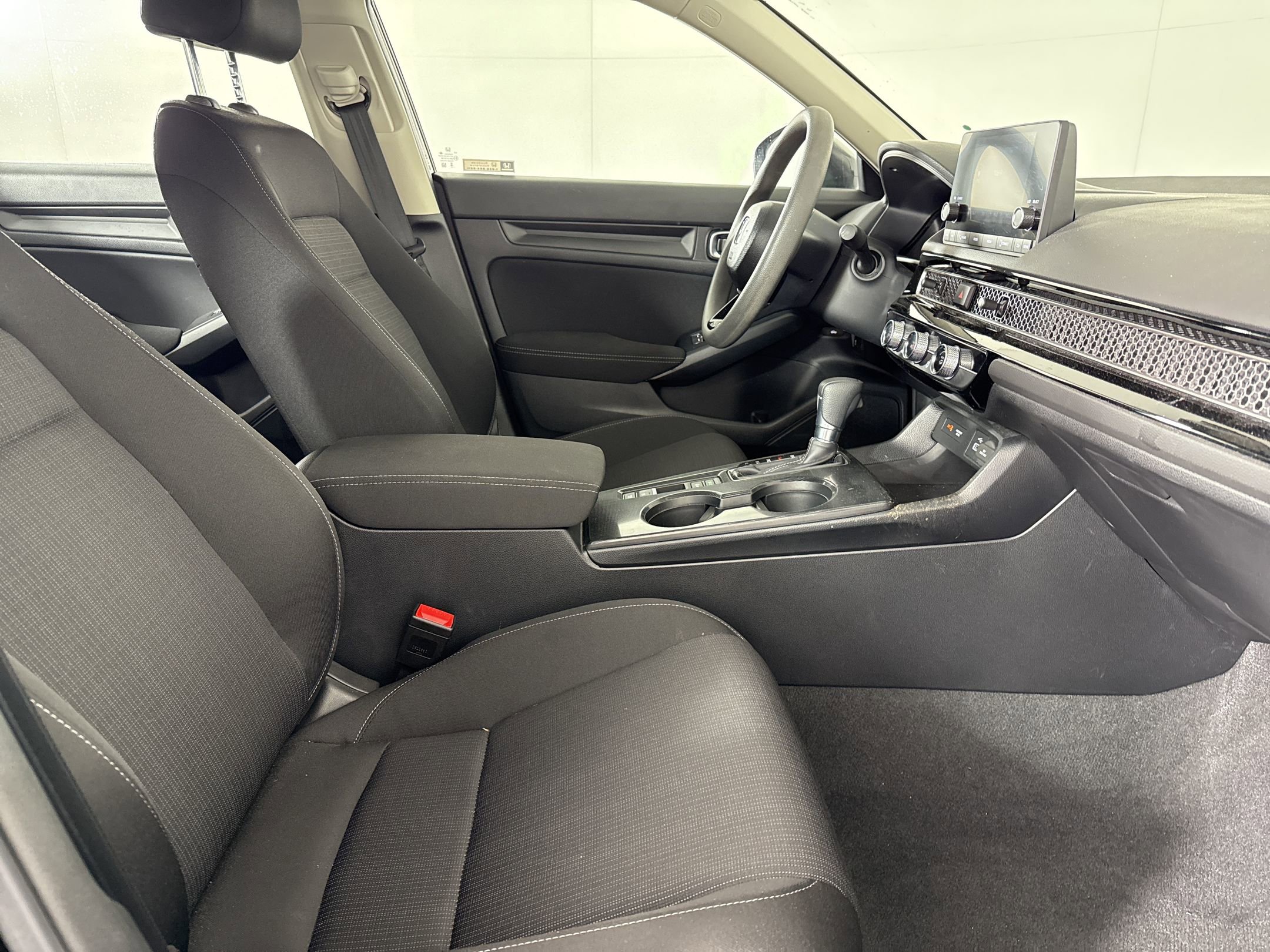 Used 2023 Honda Civic LX image 8