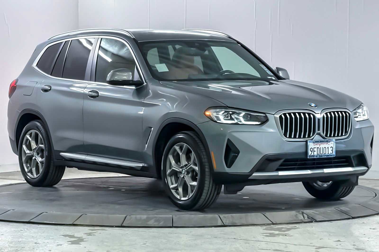 Used 2023 BMW X3 xDrive30i w/ Premium Package image 9