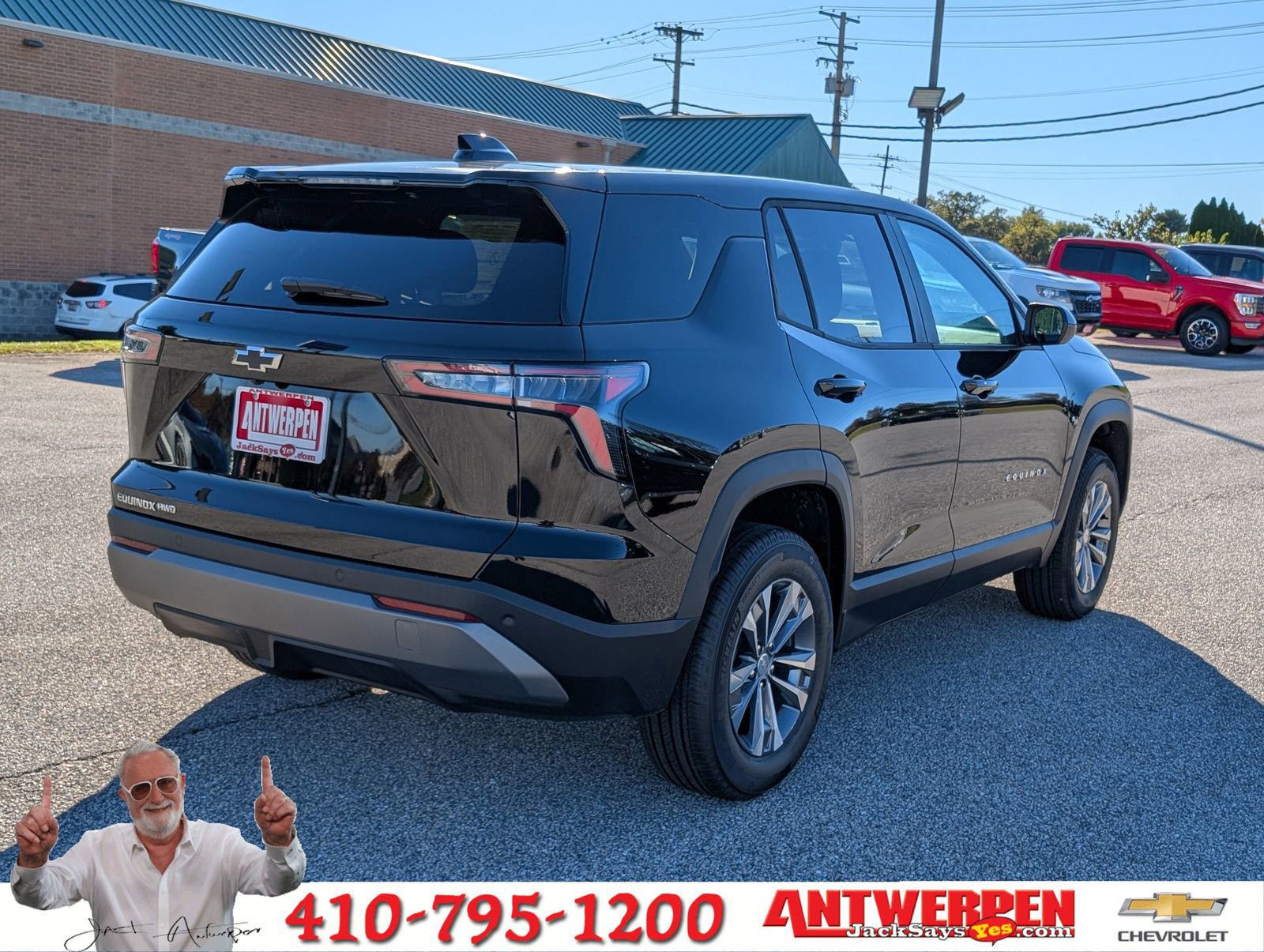 New 2026 Chevrolet Equinox LT w/ Convenience Package II image 3