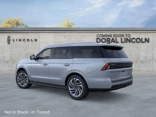 New 2026 Lincoln Navigator Premiere image 4