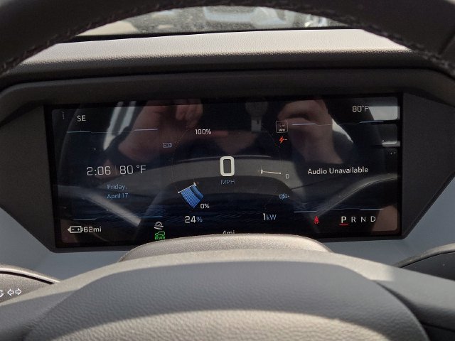 New 2027 Chevrolet Bolt RS FWD image 32
