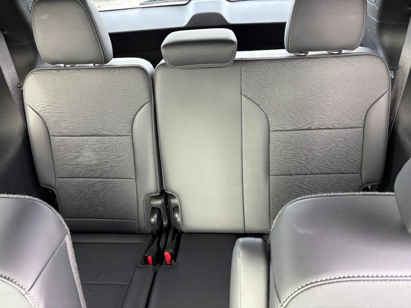 Certified 2025 Buick Enclave Preferred image 10