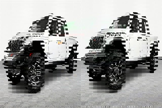 New 2025 Jeep Gladiator Mojave w/ Convenience Group