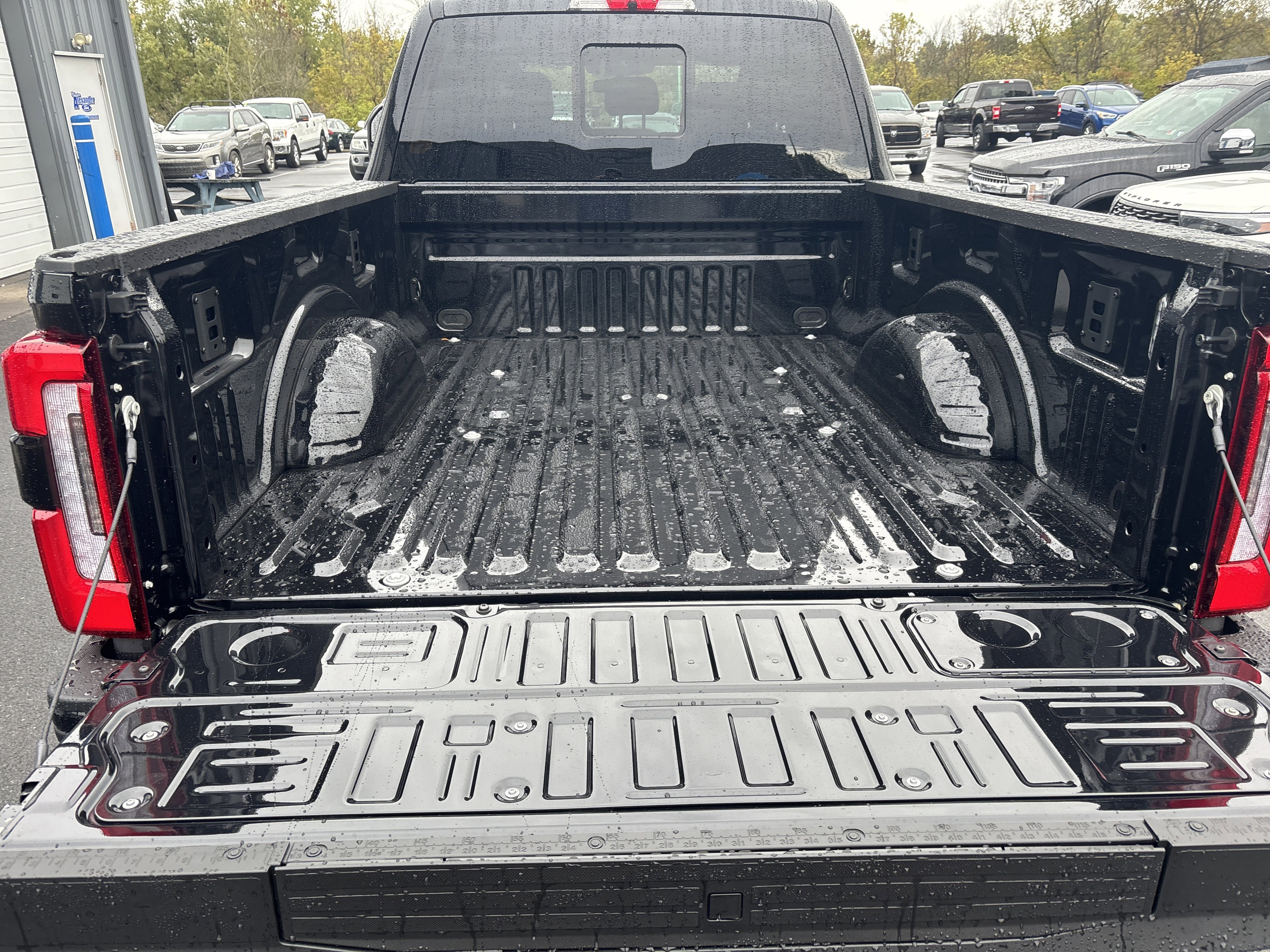New 2026 Ford F250 Platinum image 5