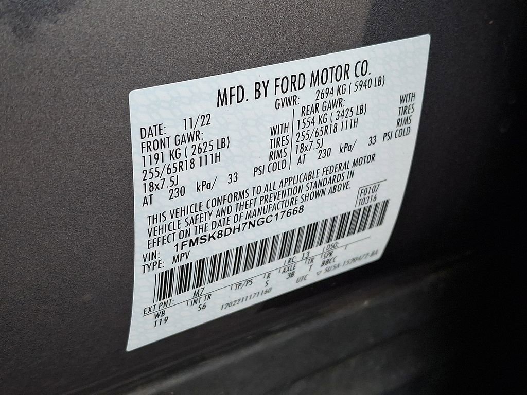 Used 2022 Ford Explorer XLT w/ Equipment Group 202A image 29