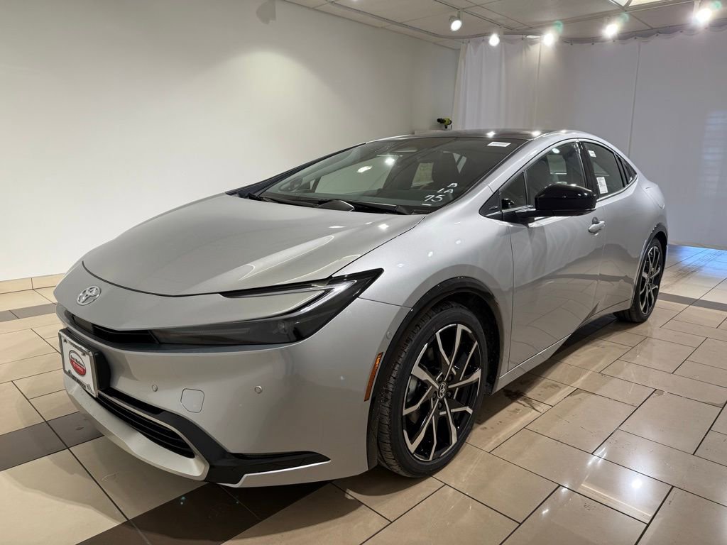 New 2026 Toyota Prius Plug-In Hybrid image 1