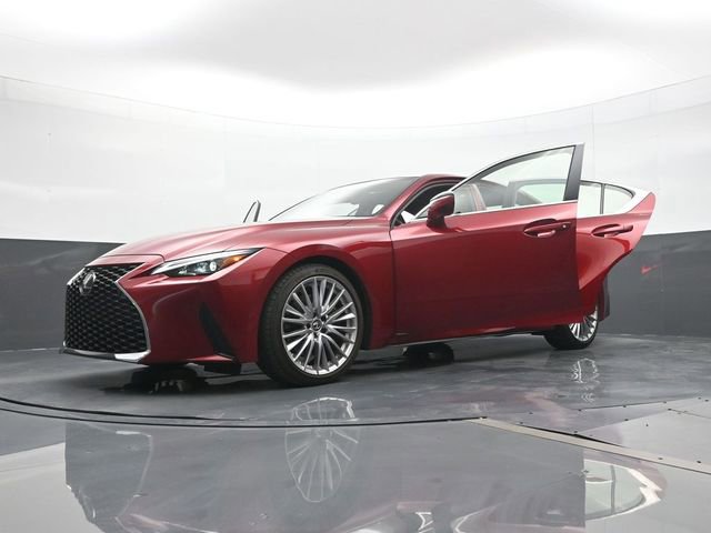 Used 2023 Lexus IS 300 w/ Premium Package RWD image 27