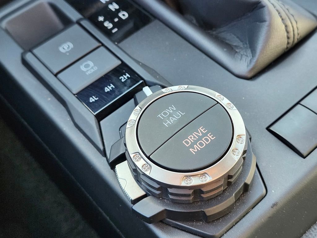 Used 2025 Toyota 4Runner TRD Sport AWD/4WD image 23