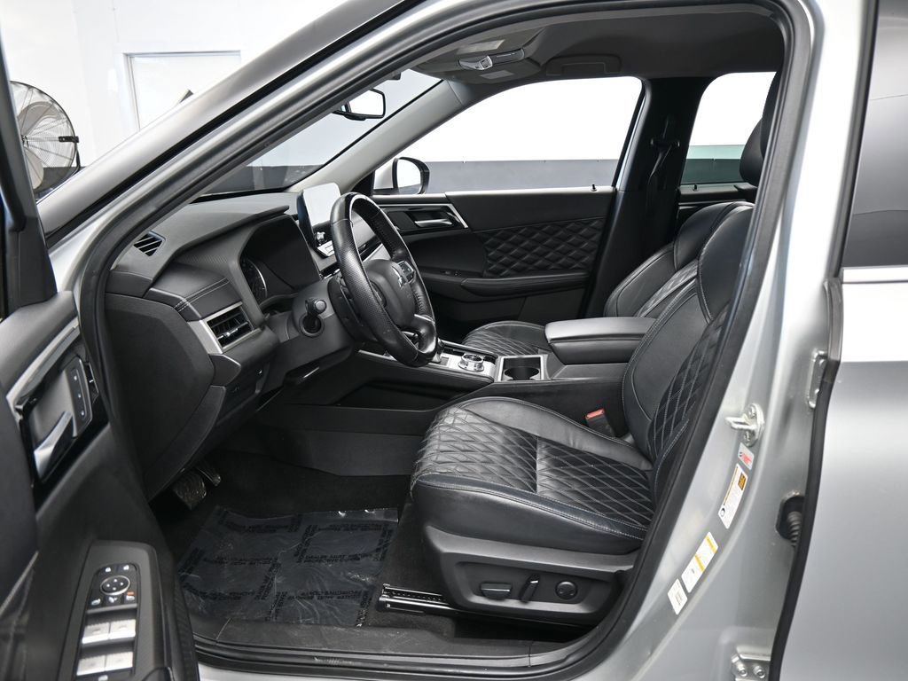 Used 2022 Mitsubishi Outlander SEL image 10