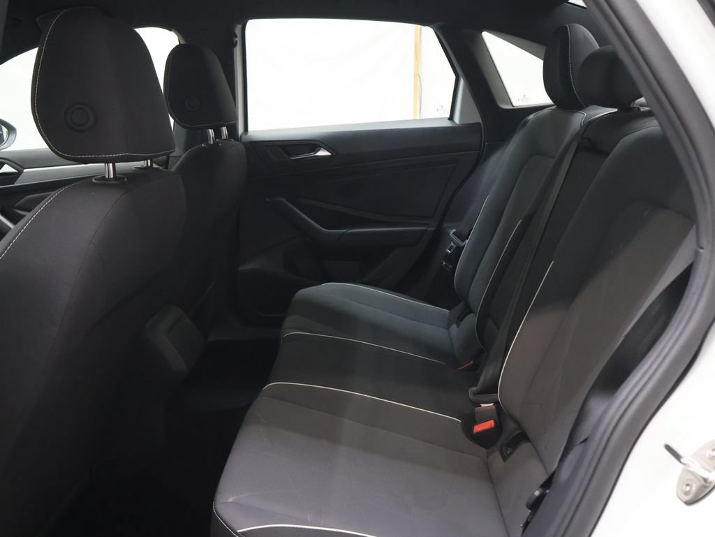 Used 2025 Volkswagen Jetta Sport FWD image 14