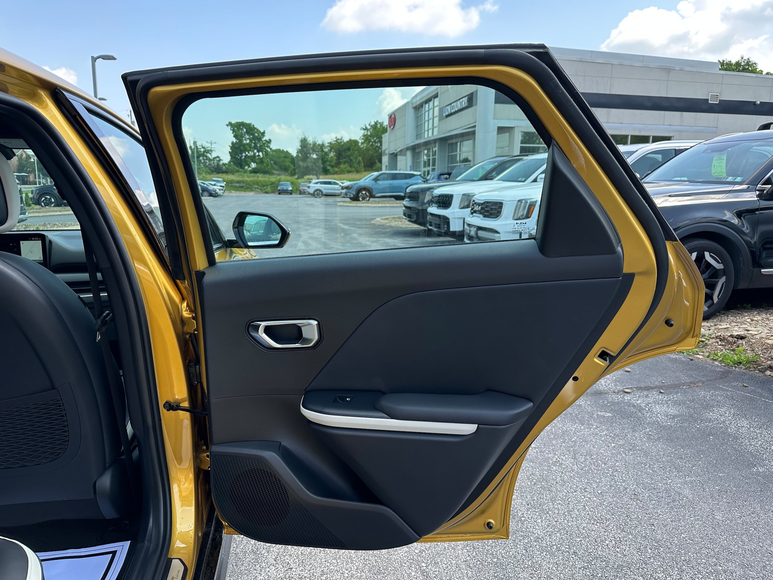 New 2026 Kia K4 GT-Line w/ GT-Line Premium Package FWD image 16
