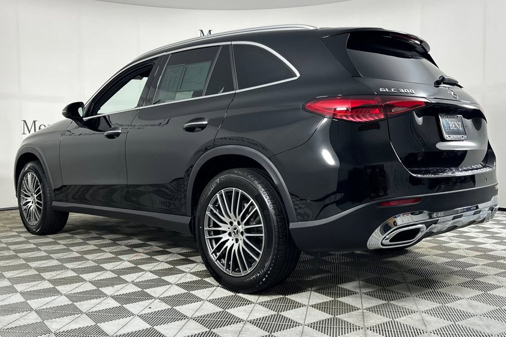 Certified 2026 Mercedes-Benz GLC 300 image 7