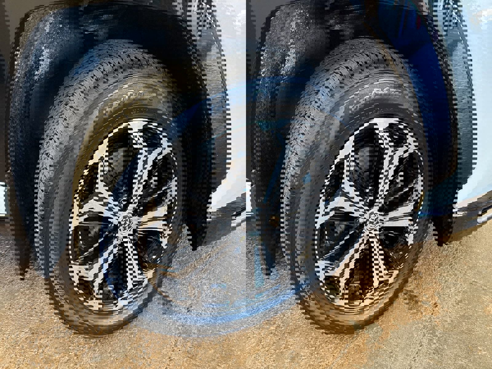 Used 2021 Toyota RAV4 XSE image 13