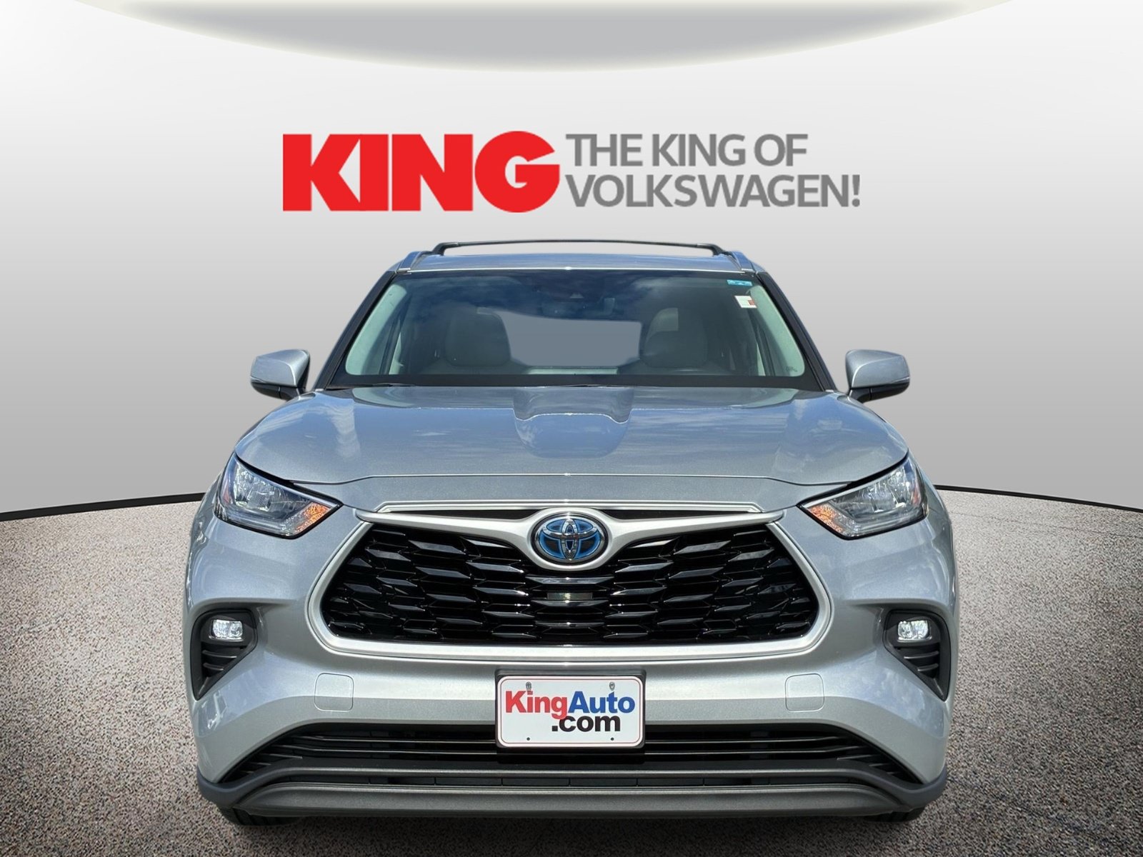Used 2020 Toyota Highlander XLE w/ Protection Package #3 AWD/4WD image 8