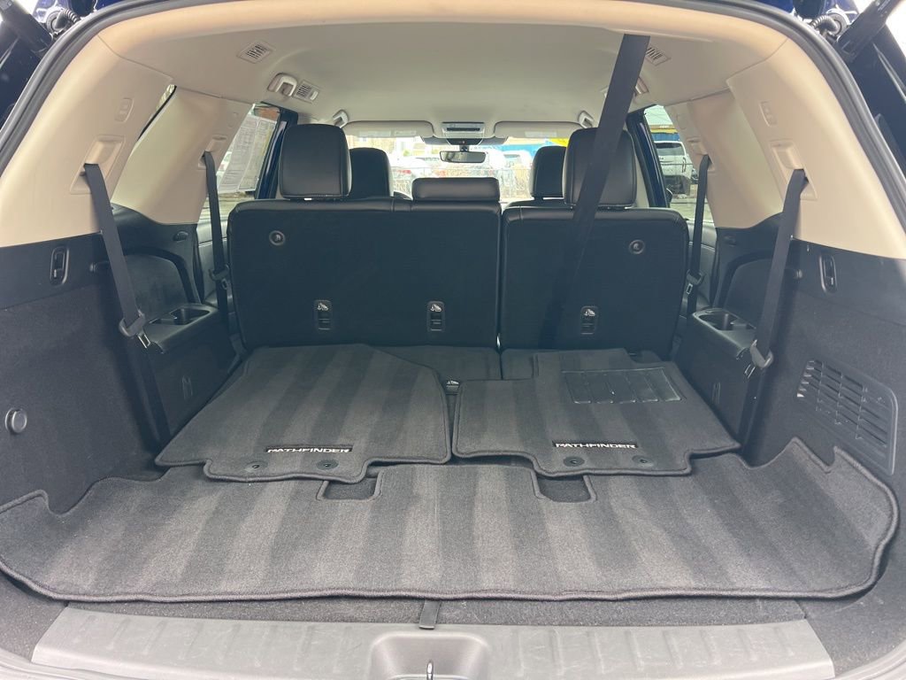 Used 2024 Nissan Pathfinder SL image 29