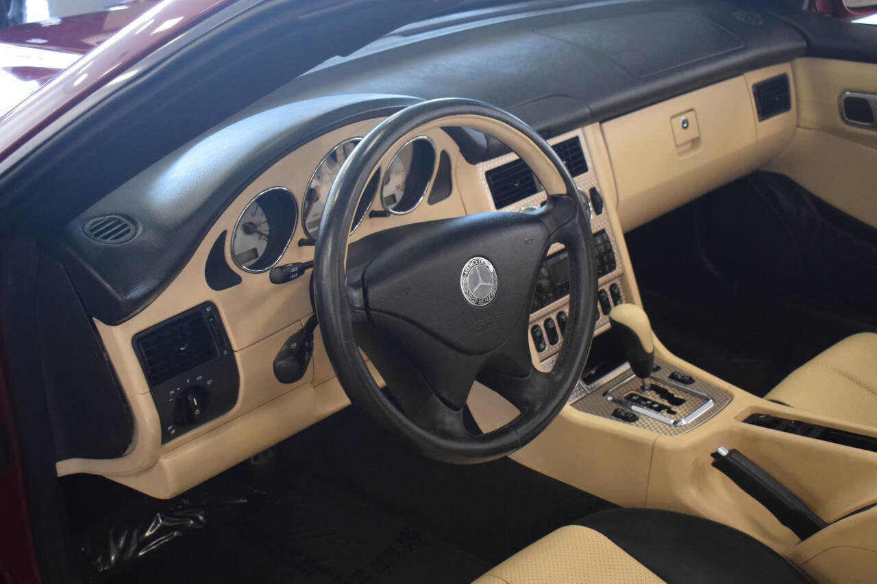 Used 2004 Mercedes-Benz SLK 230 image 53