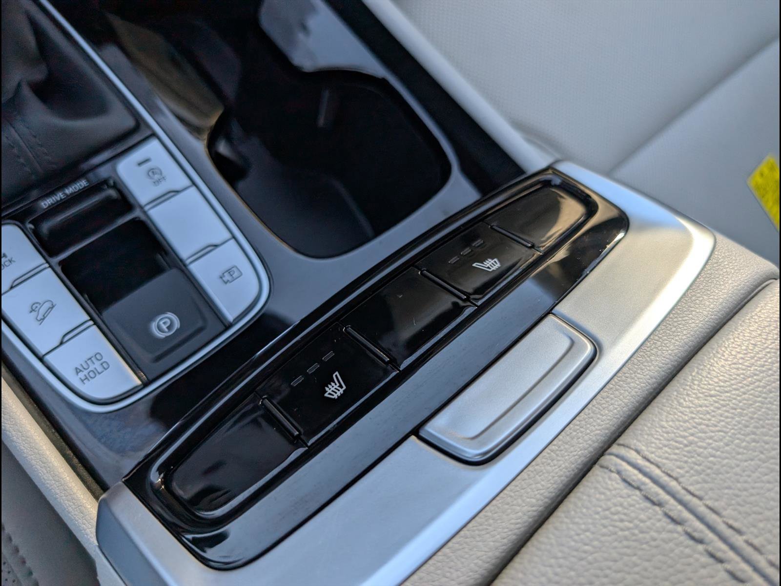 Used 2023 Hyundai Tucson SEL w/ Convenience Package image 18