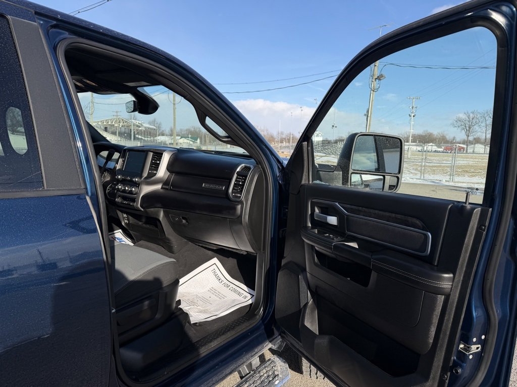 Used 2024 RAM 2500 Big Horn image 38