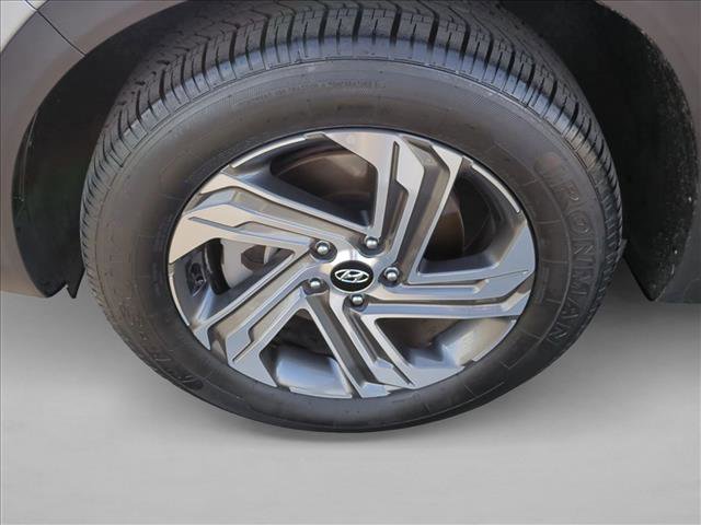Used 2023 Hyundai Santa Fe SEL image 24