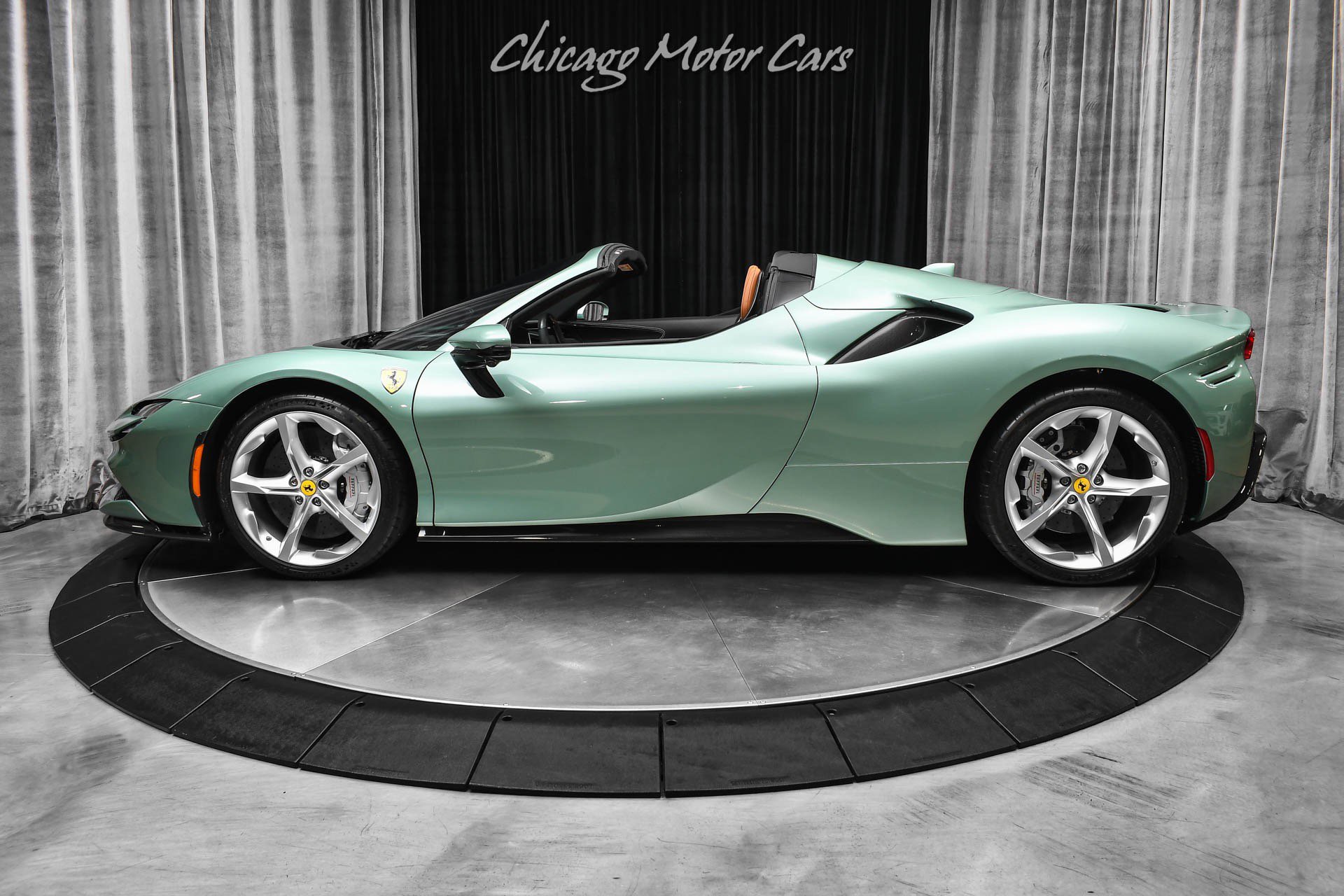Used 2025 Ferrari SF90 Spider image 35