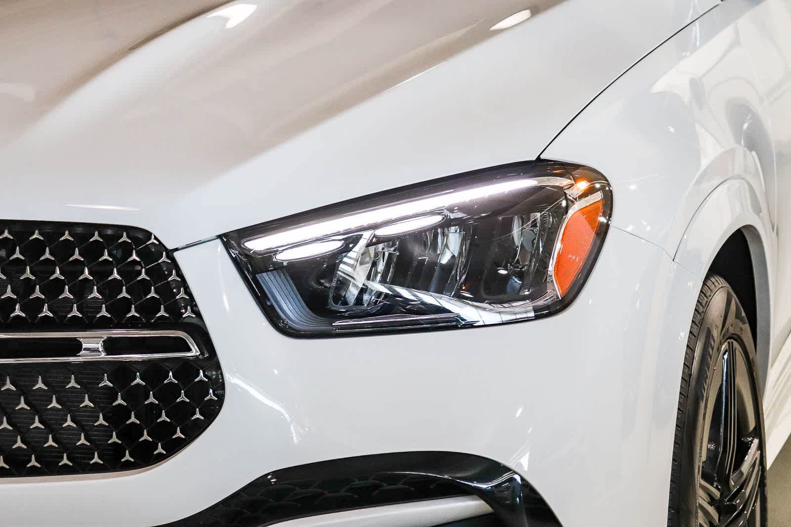 Certified 2025 Mercedes-Benz GLE 450e 4MATIC image 7