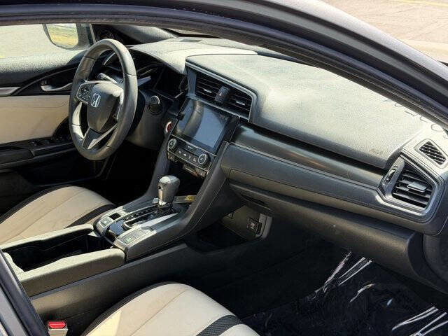 Used 2018 Honda Civic EX image 19