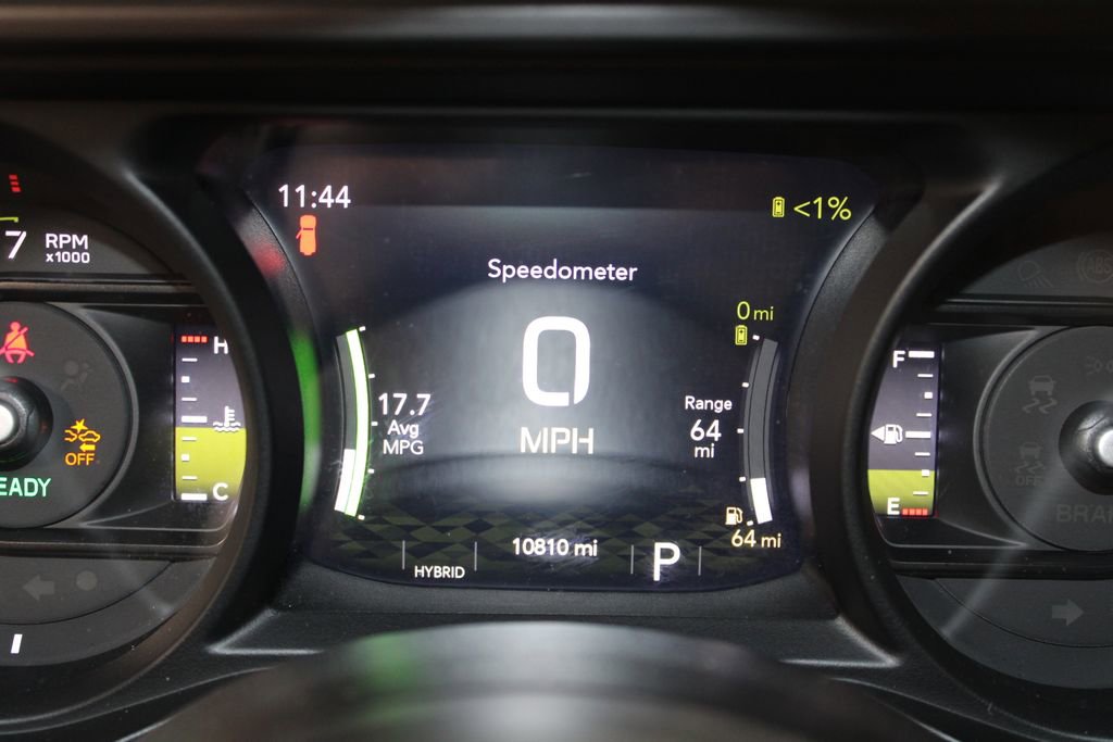 Used 2025 Jeep Wrangler Unlimited Rubicon 4xe w/ Convenience Group image 21