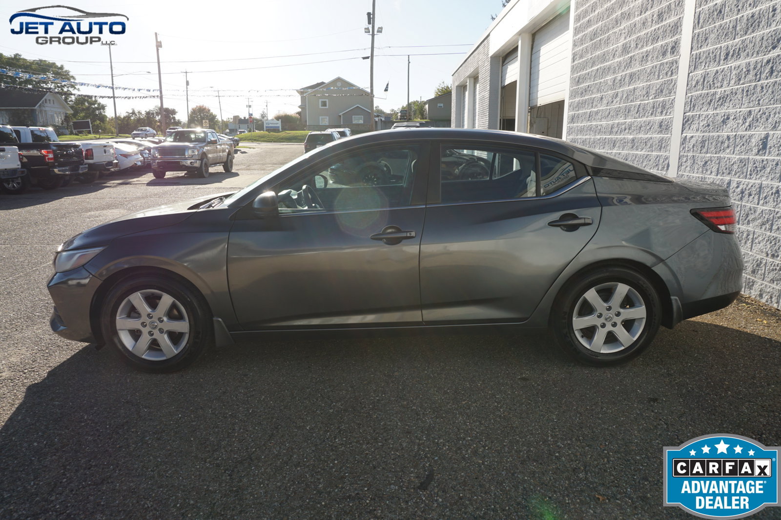 Used 2021 Nissan Sentra SR FWD image 4